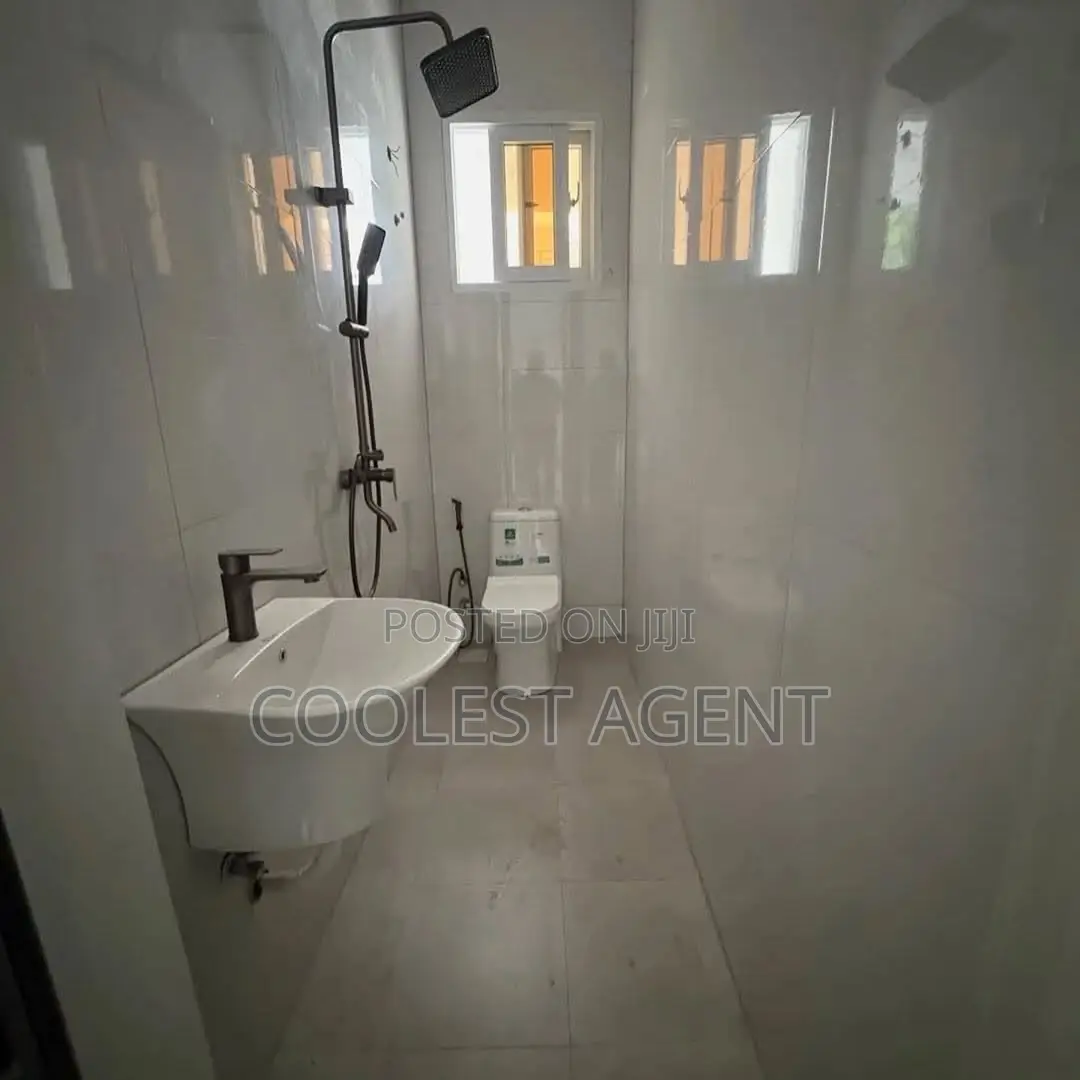 3bdrm Apartment in Coolest Estate, Masaki for rent