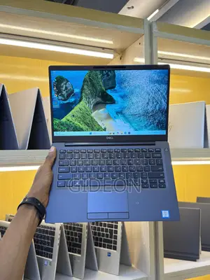 Laptop Dell Latitude 7400 16GB Intel Core I7 SSD 256GB