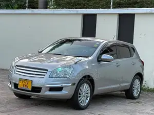 Nissan Dualis 2010 Silver