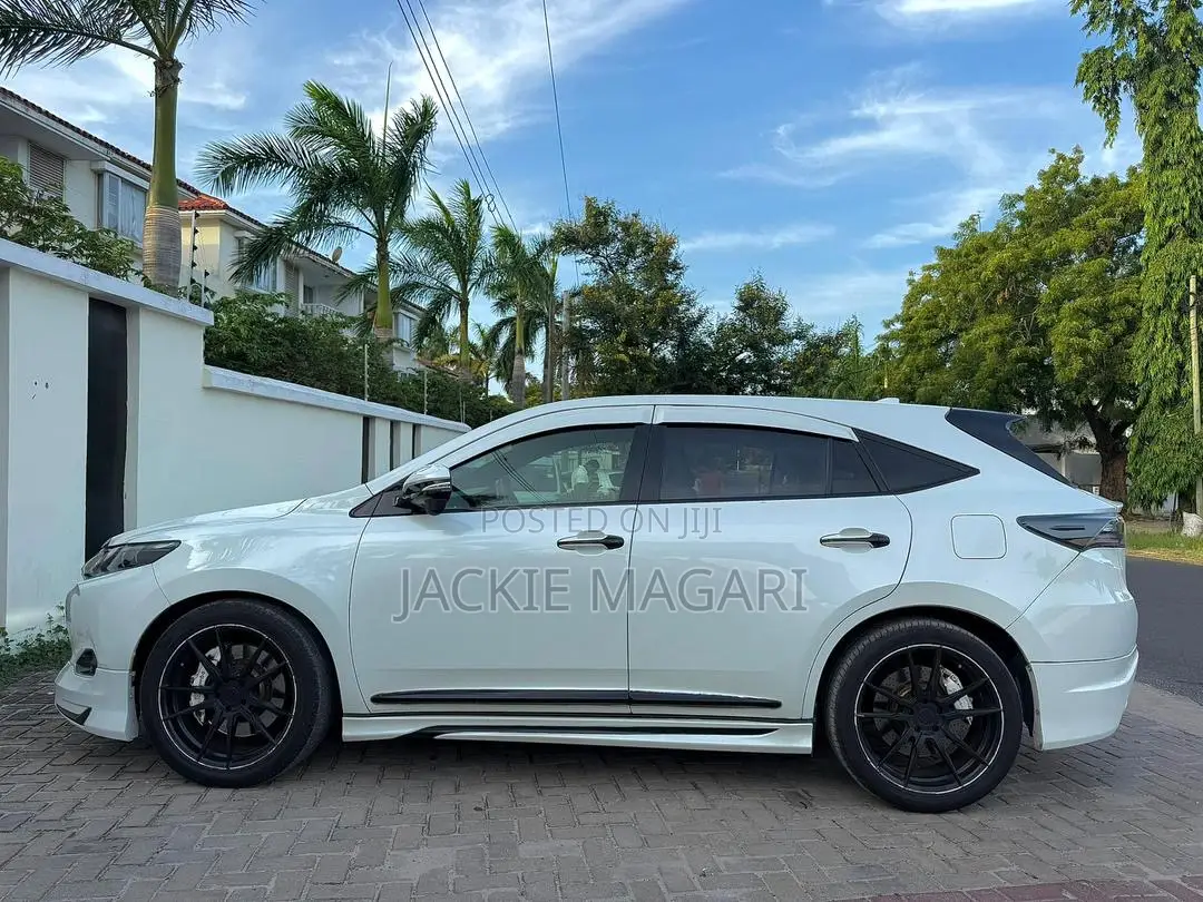 Toyota Harrier 2015 White