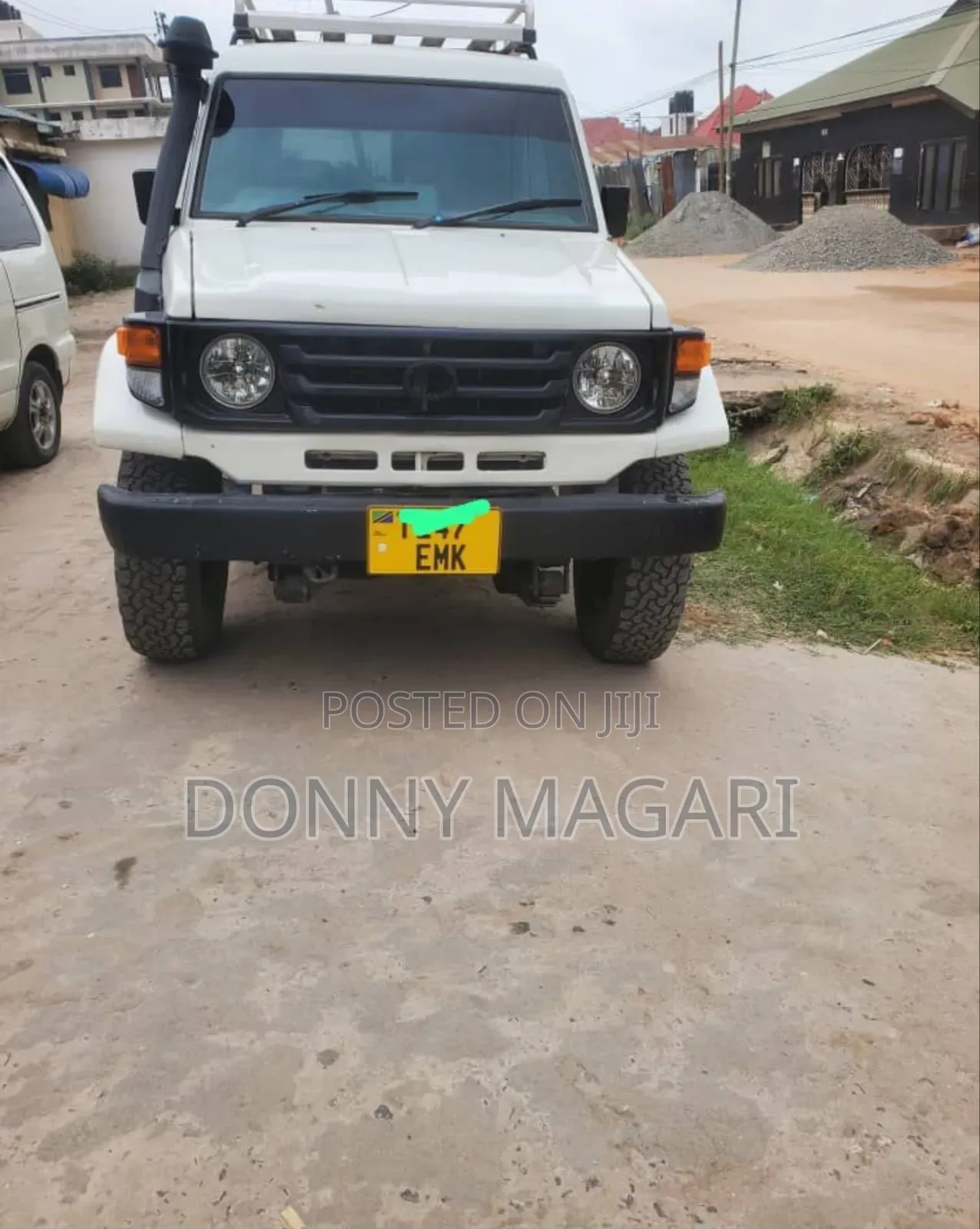 Toyota Land Cruiser 2017 White