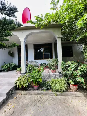 3bdrm House in Mbezi Makuti, Kinondoni for sale