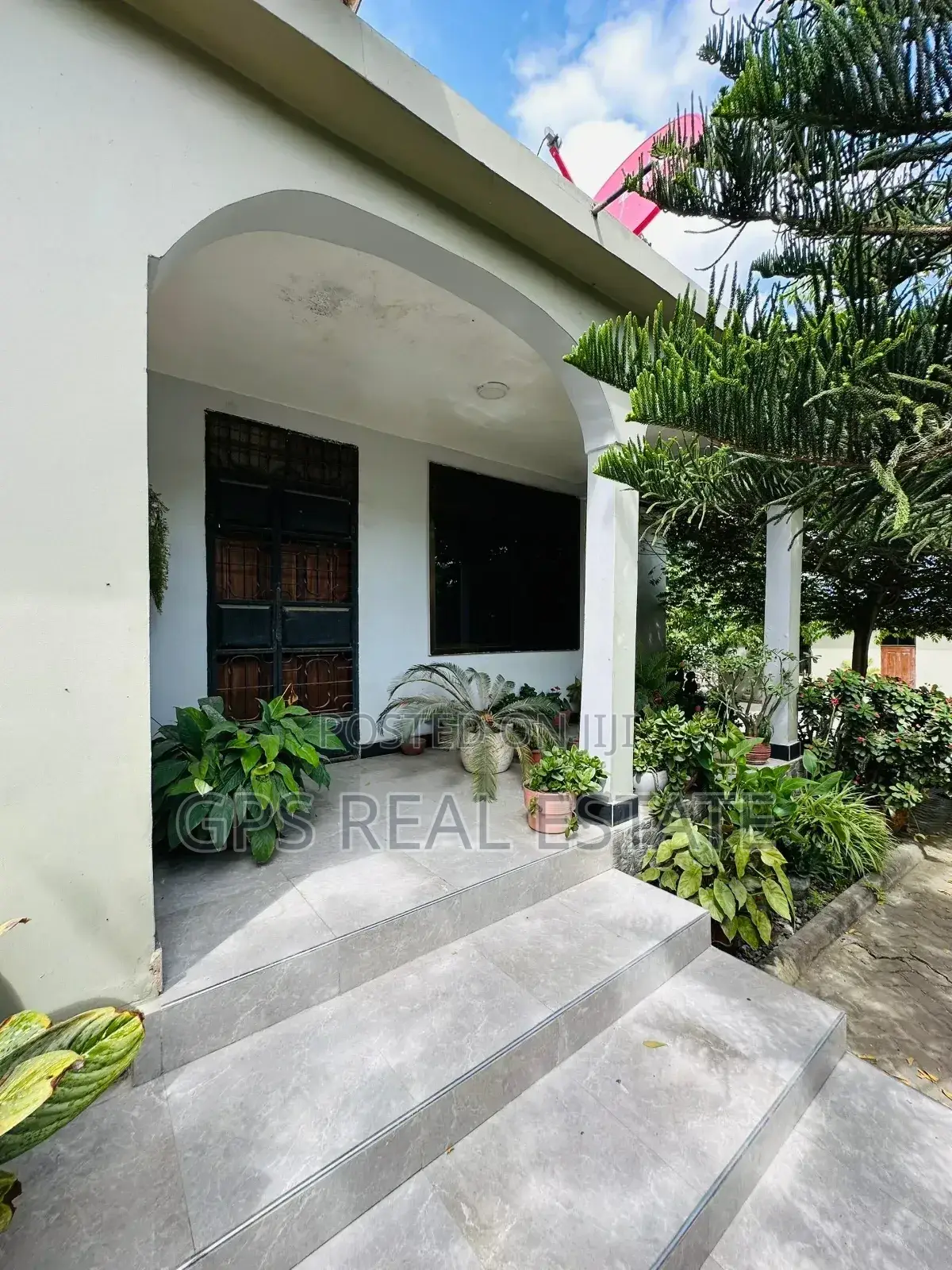 3bdrm House in Mbezi Makuti, Kinondoni for sale