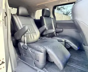 Toyota Vellfire 2010 White