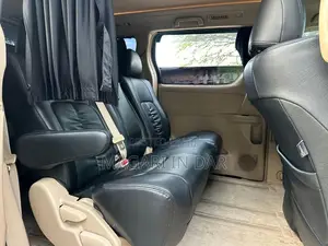 Toyota Vellfire 2010 Black