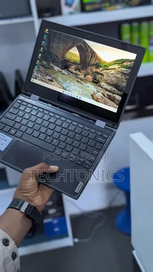 Laptop Lenovo 300e 4GB Intel SSD 160GB