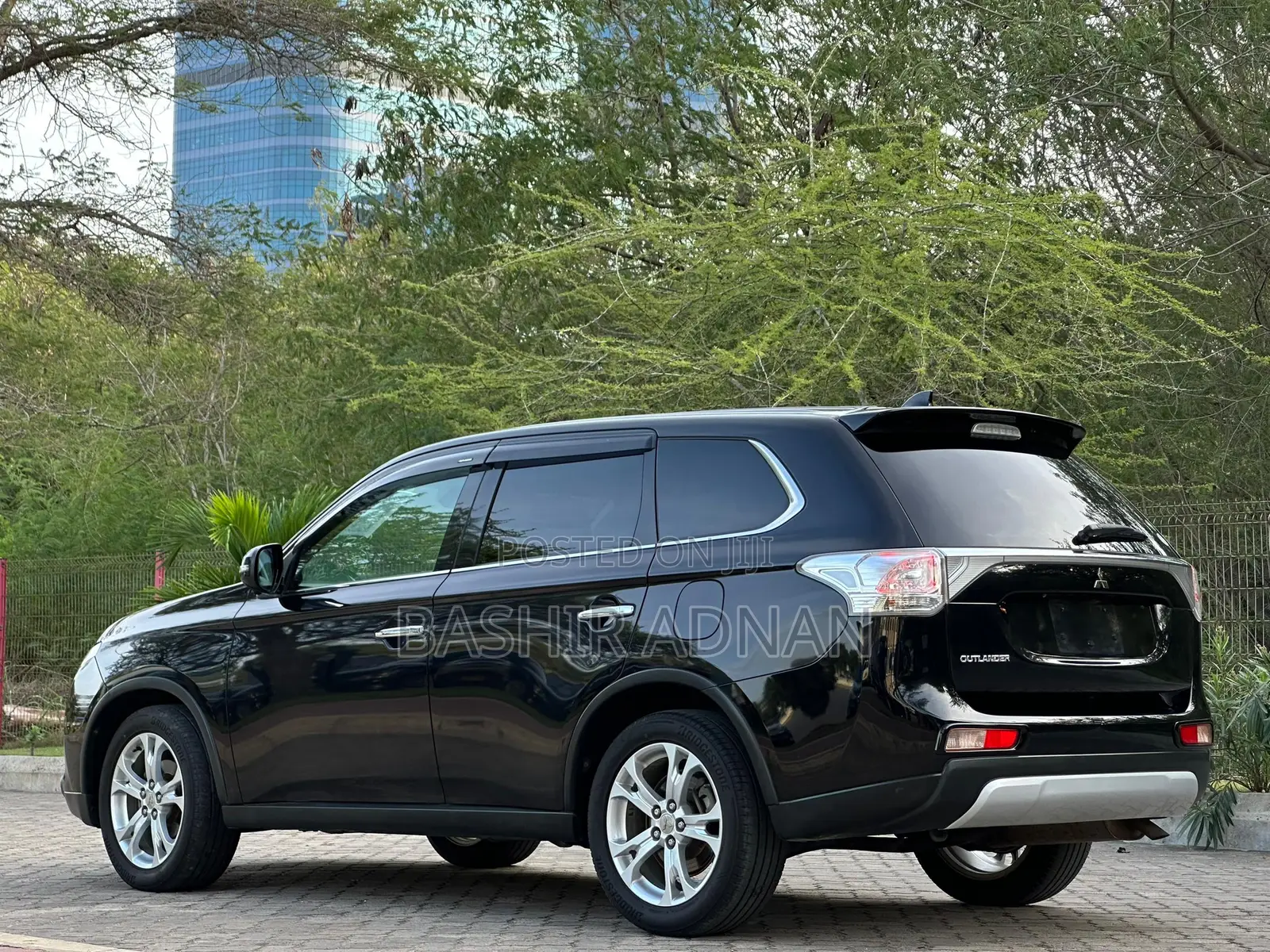 Mitsubishi Outlander 2014 Black