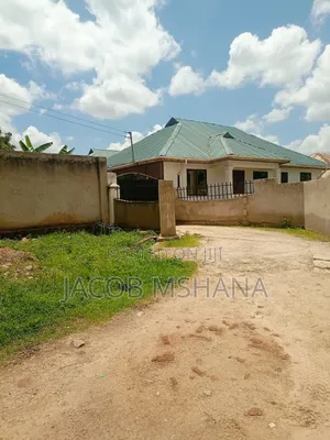 6bdrm Bungalow in Iringa Municipal for sale