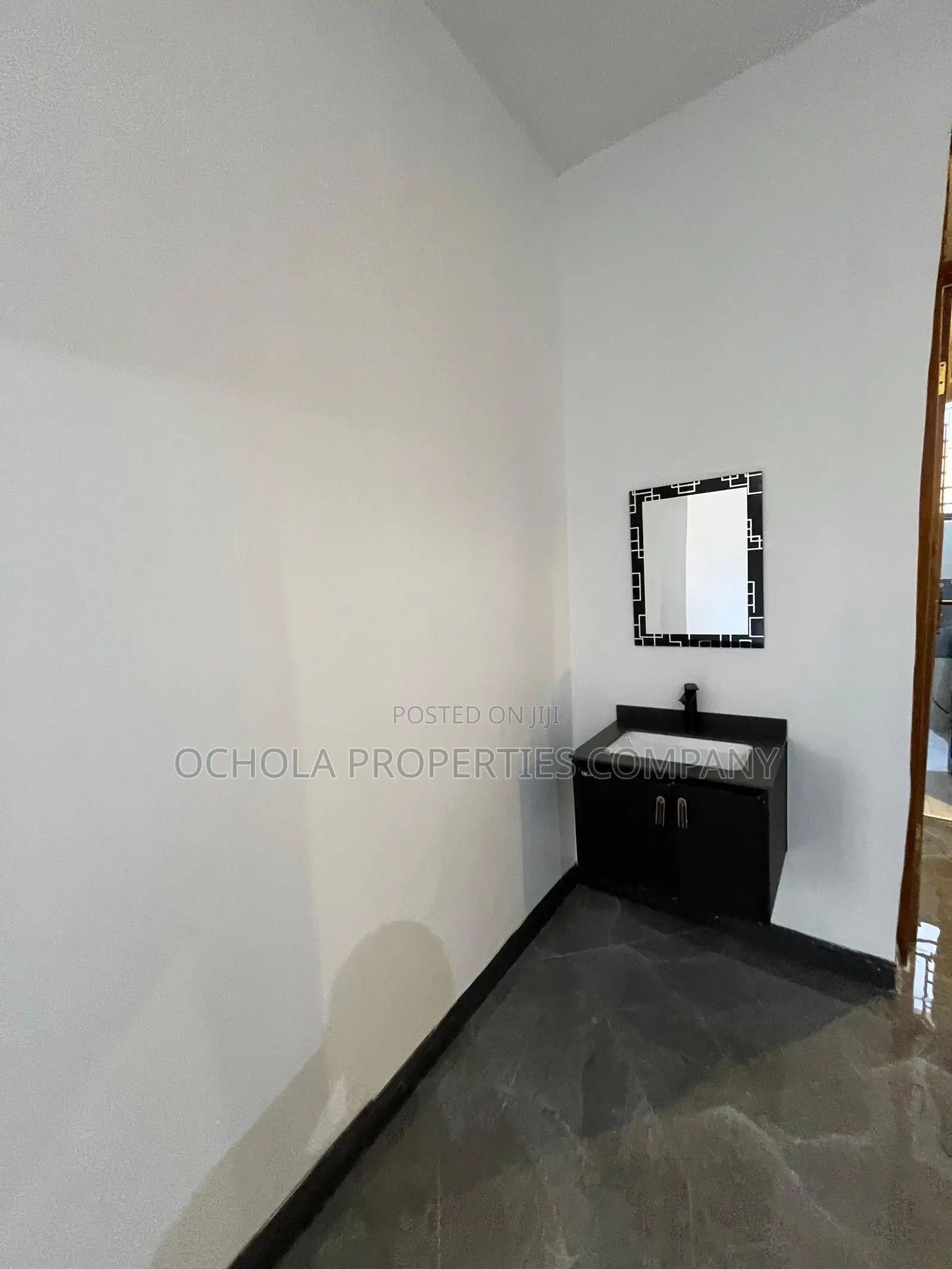 2bdrm Apartment in Mikocheni for rent