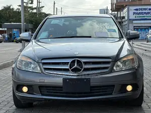 Mercedes-Benz C-Class 2009 Gray