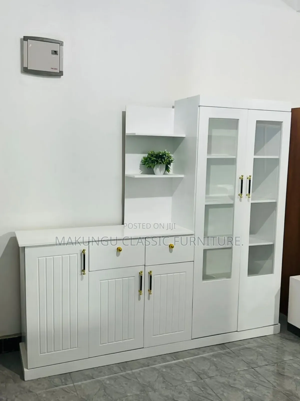 Kitchen Cabinet Milango Mitano Rangi Nyeupe