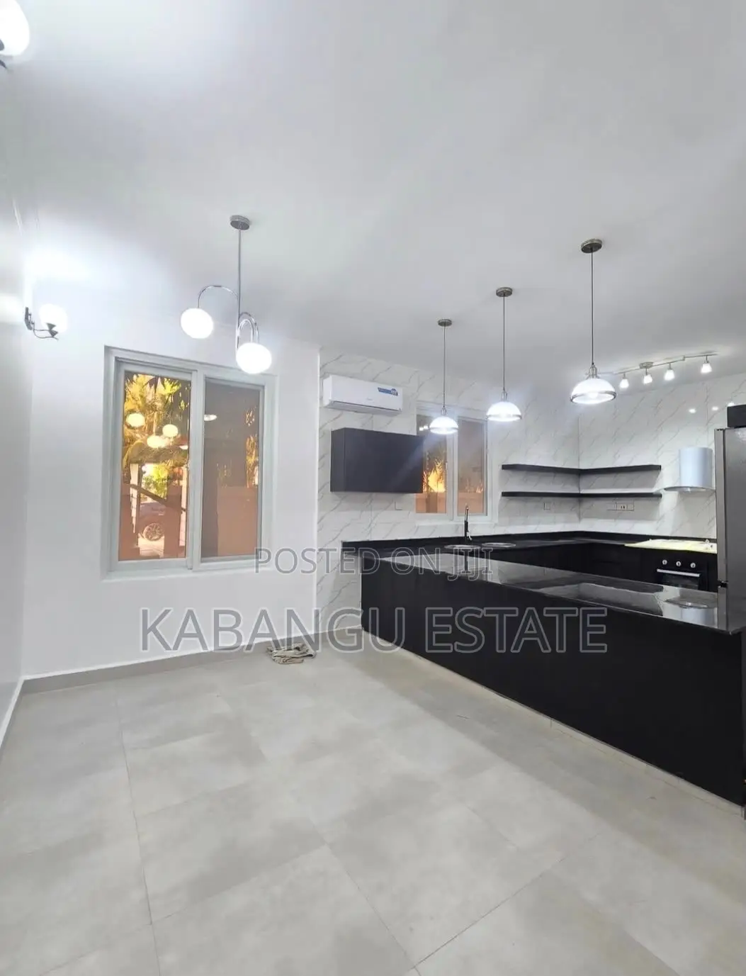 Furnished 5bdrm Villa in Kawebeach for rent