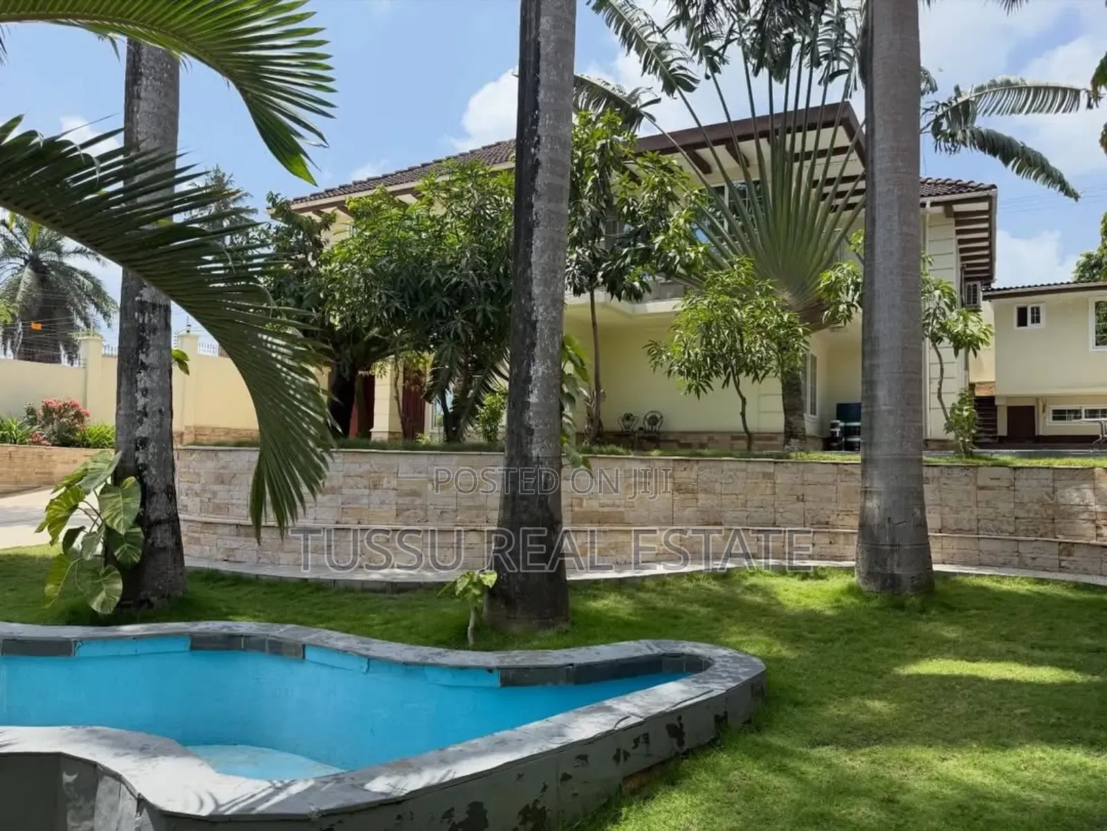 Furnished 3bdrm House in Mbezibeach for rent