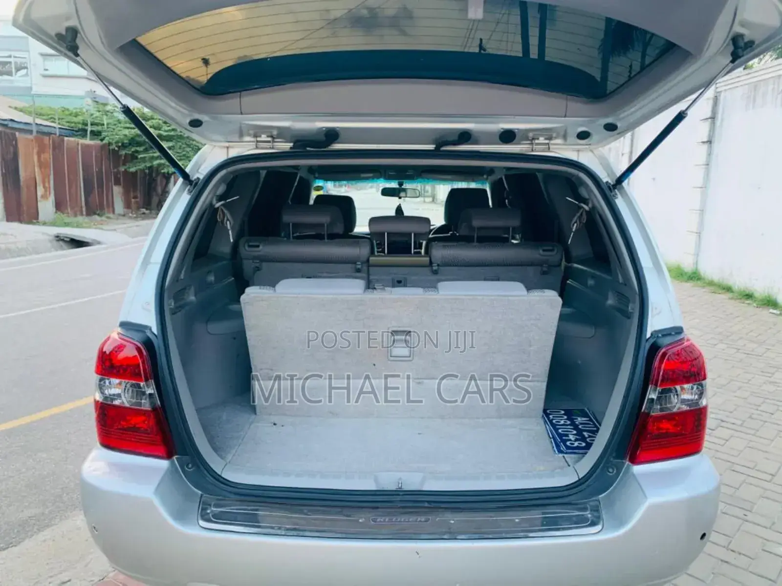 Toyota Kluger 2004 Silver