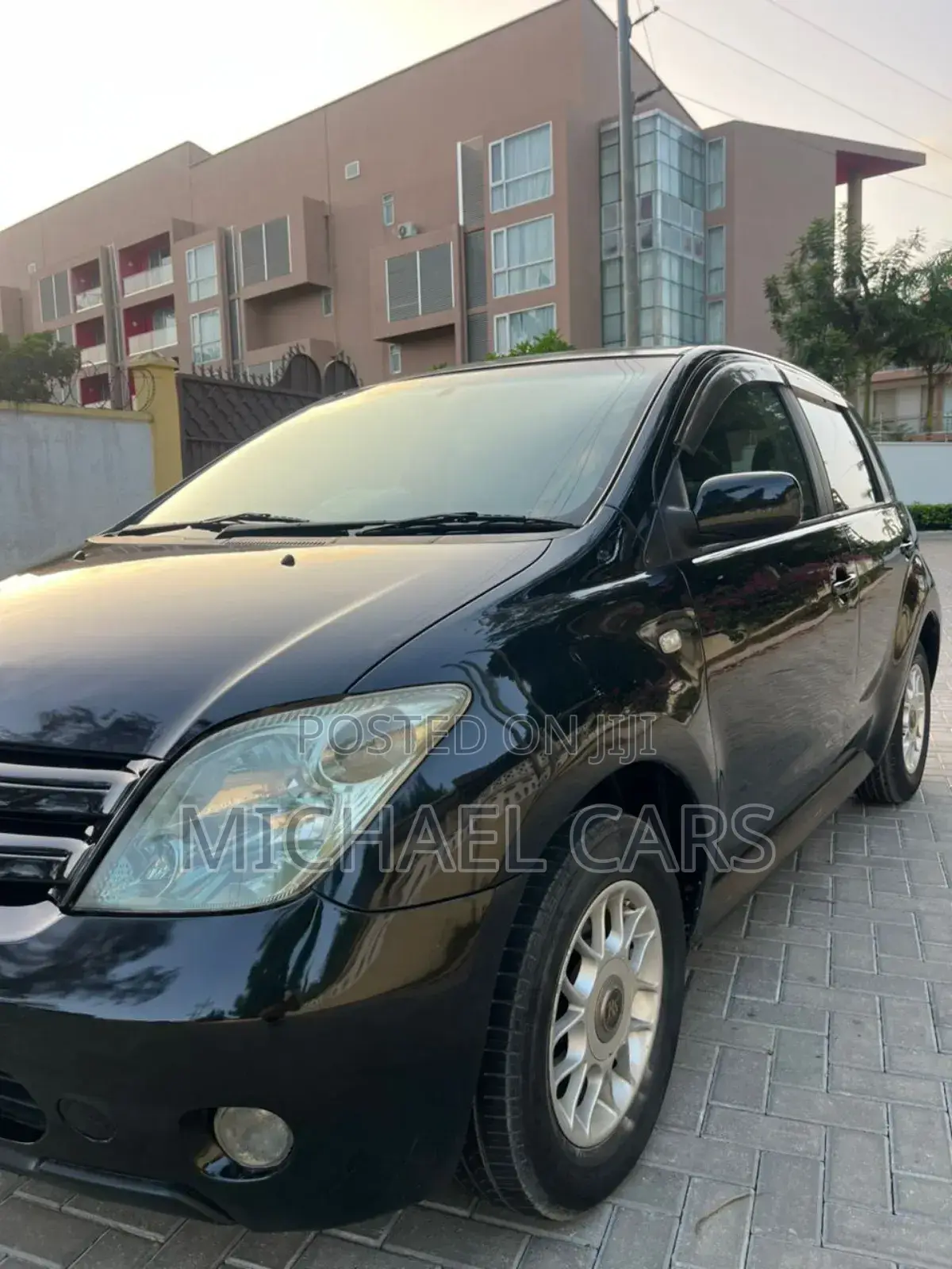 Toyota IST 2004 Black