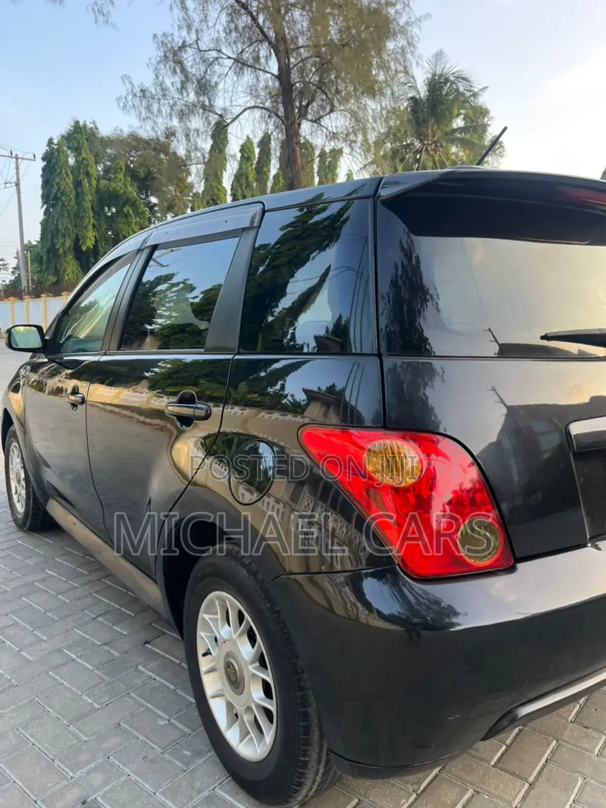 Toyota IST 2004 Black