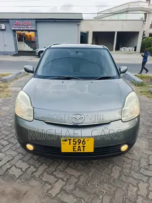 Mazda Verisa 2009 Gray