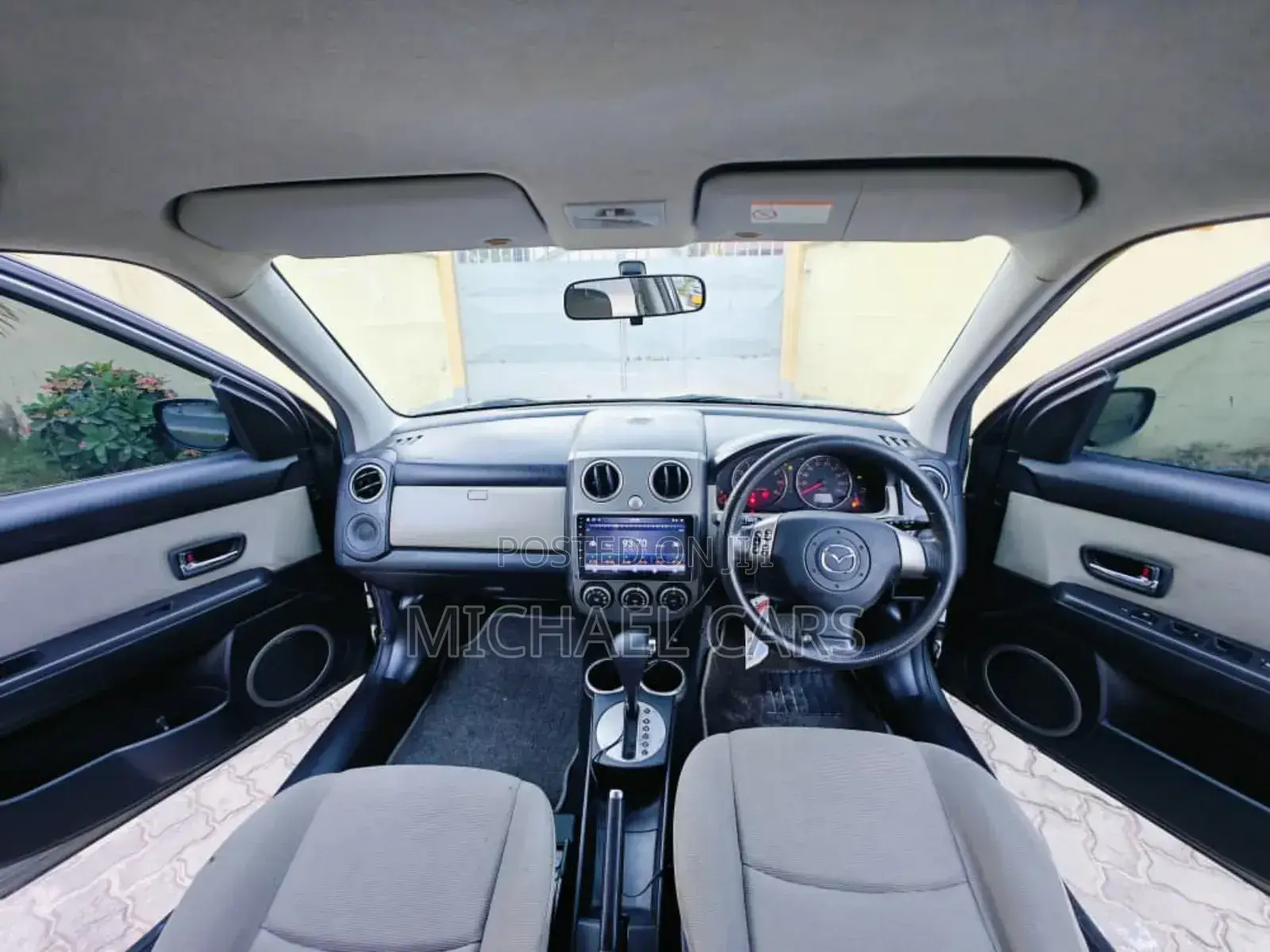 Mazda Verisa 2009 Gray