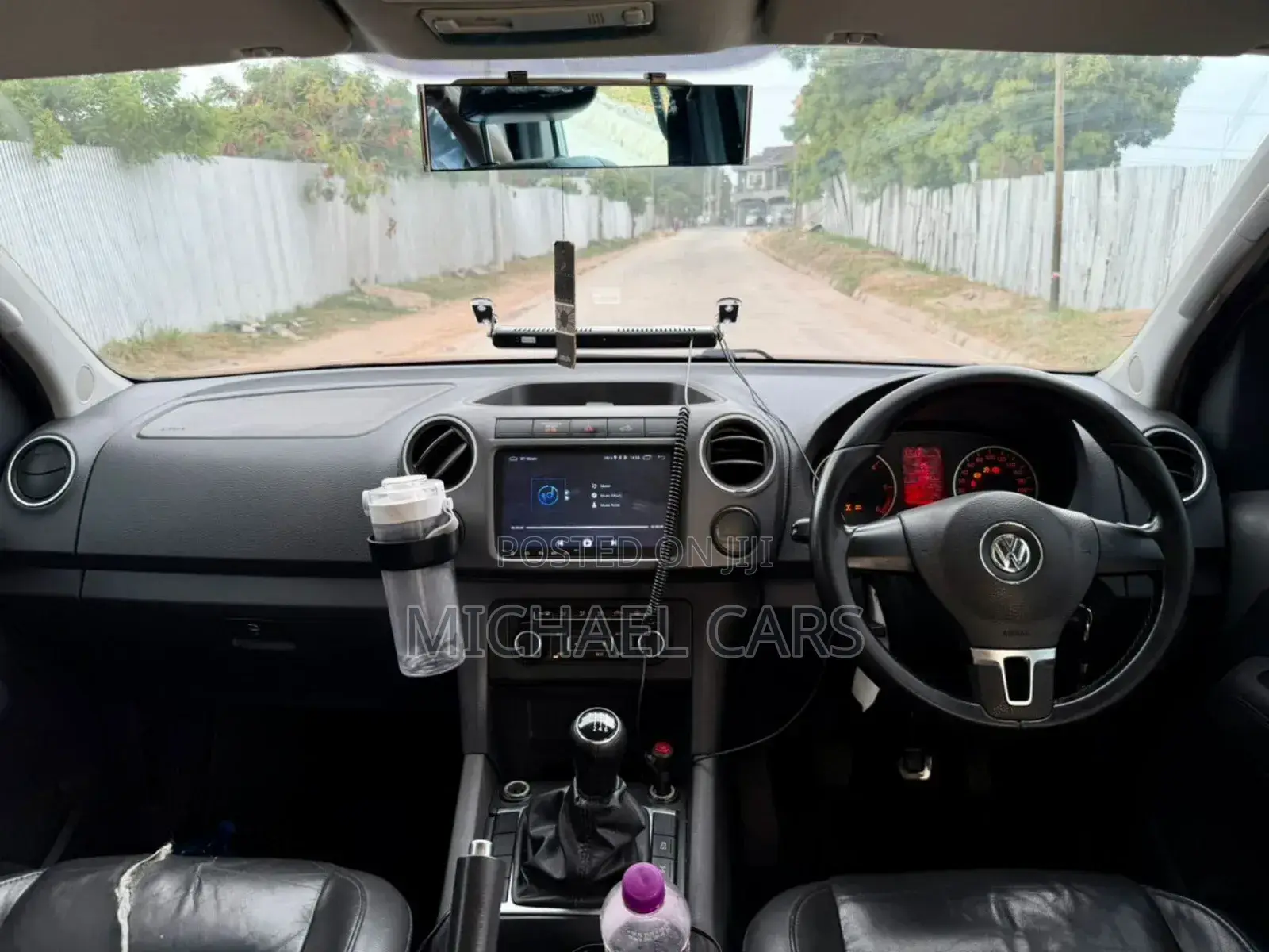 Volkswagen Amarok 2011 Beige