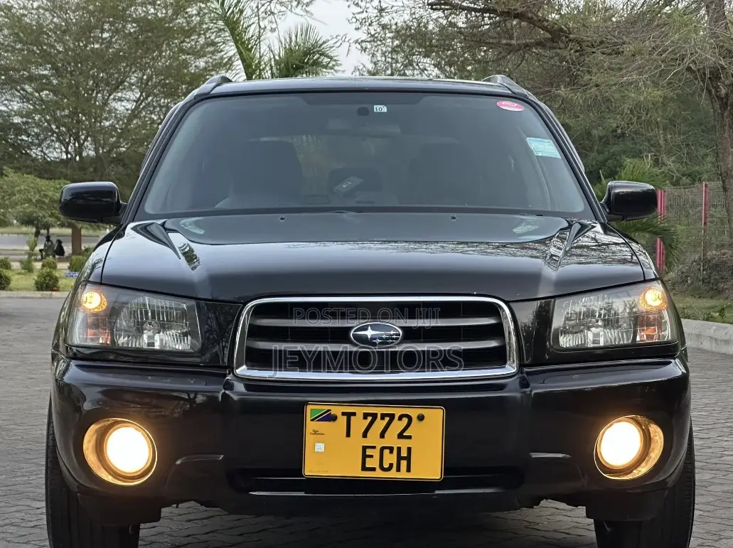 Subaru Forester 2004 Black