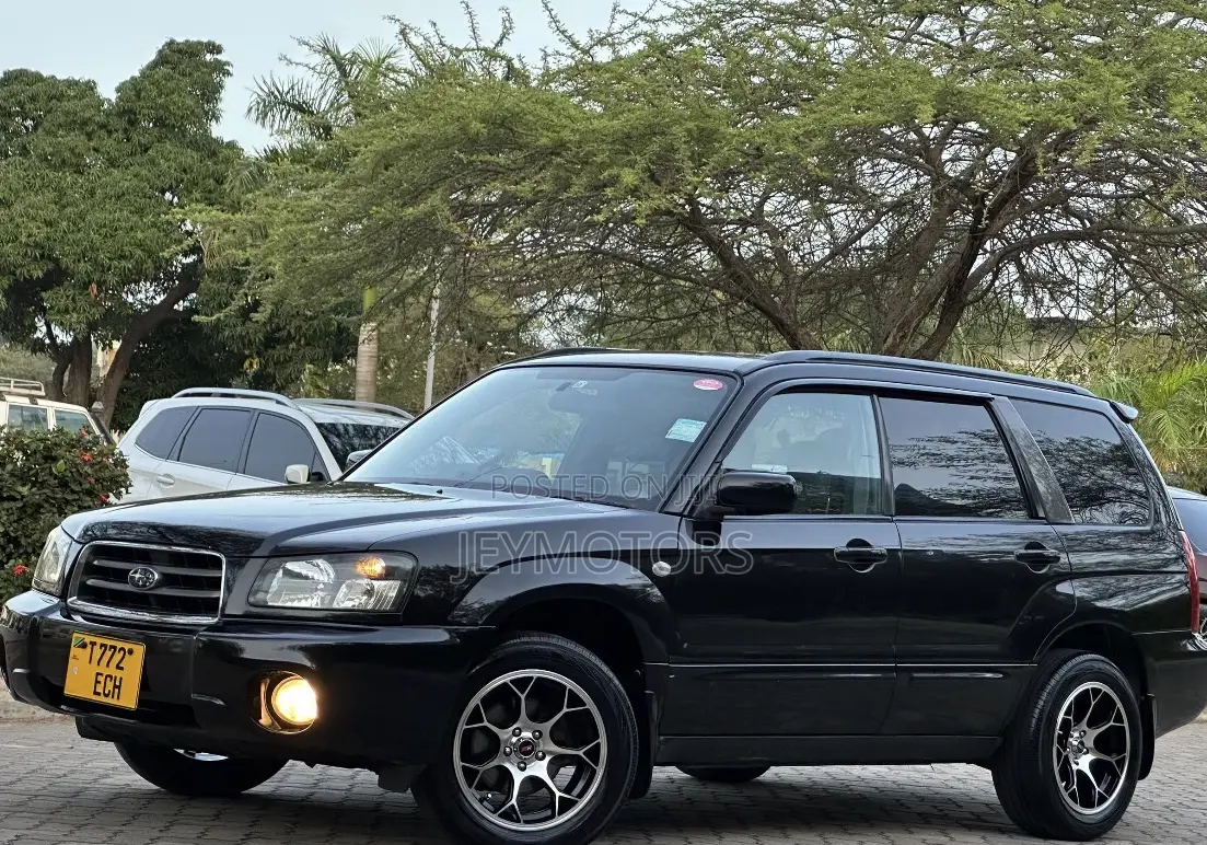 Subaru Forester 2004 Black
