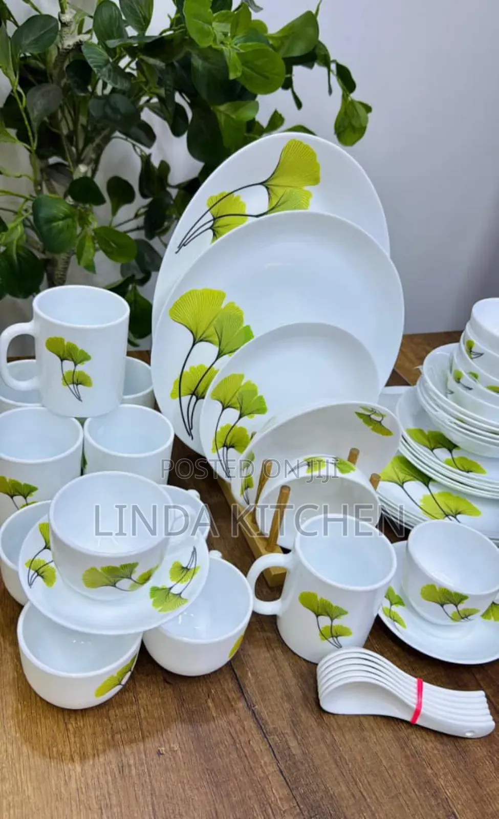 Dinner Set 50pcs, Dishwasher and Microwave Safe