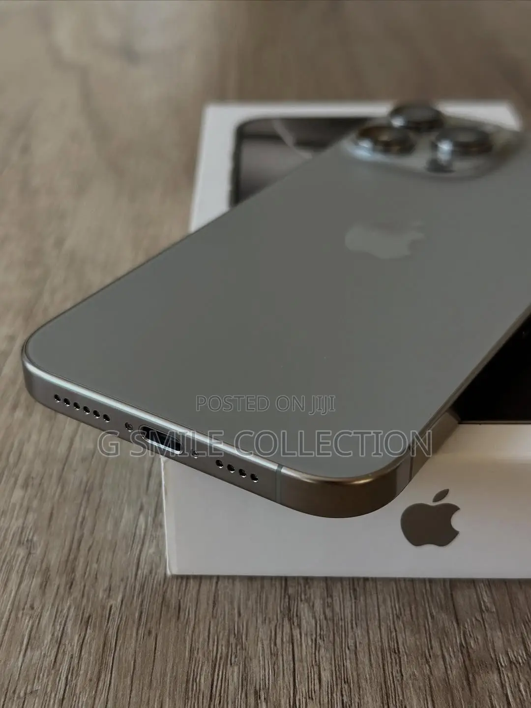 New Apple iPhone 16 Pro Max 256 GB Silver