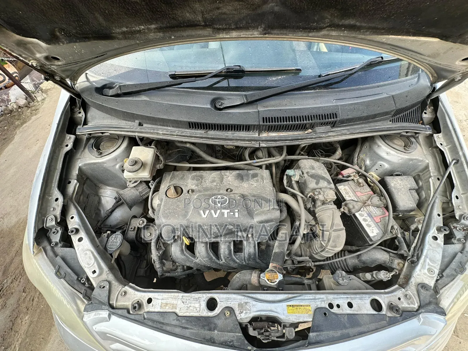 Toyota IST 2005 Silver
