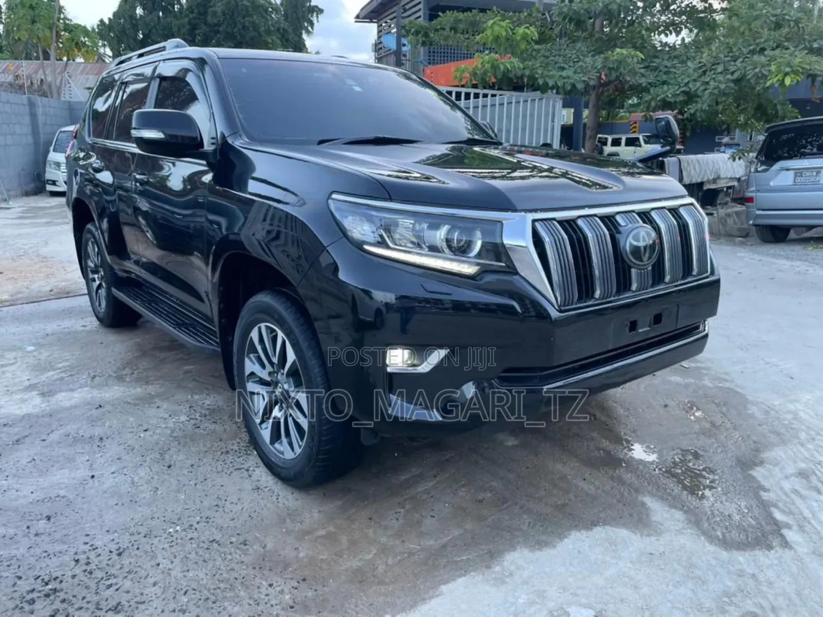 Toyota Land Cruiser Prado 2019 Black