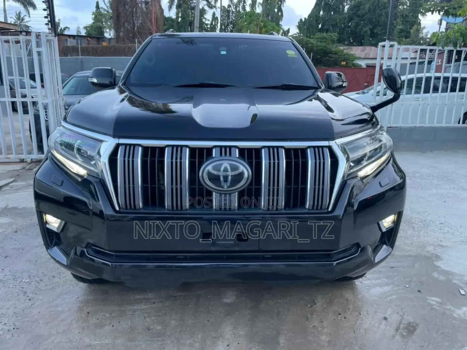 Toyota Land Cruiser Prado 2019 Black