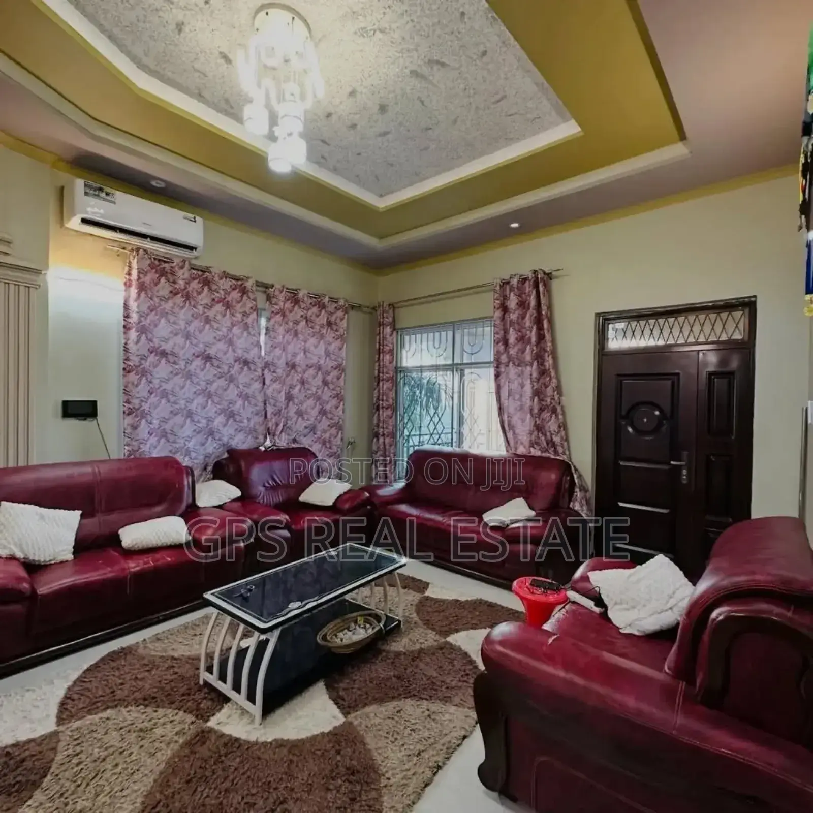 6bdrm House in Kinyerezi Kifuru, Ilala for sale