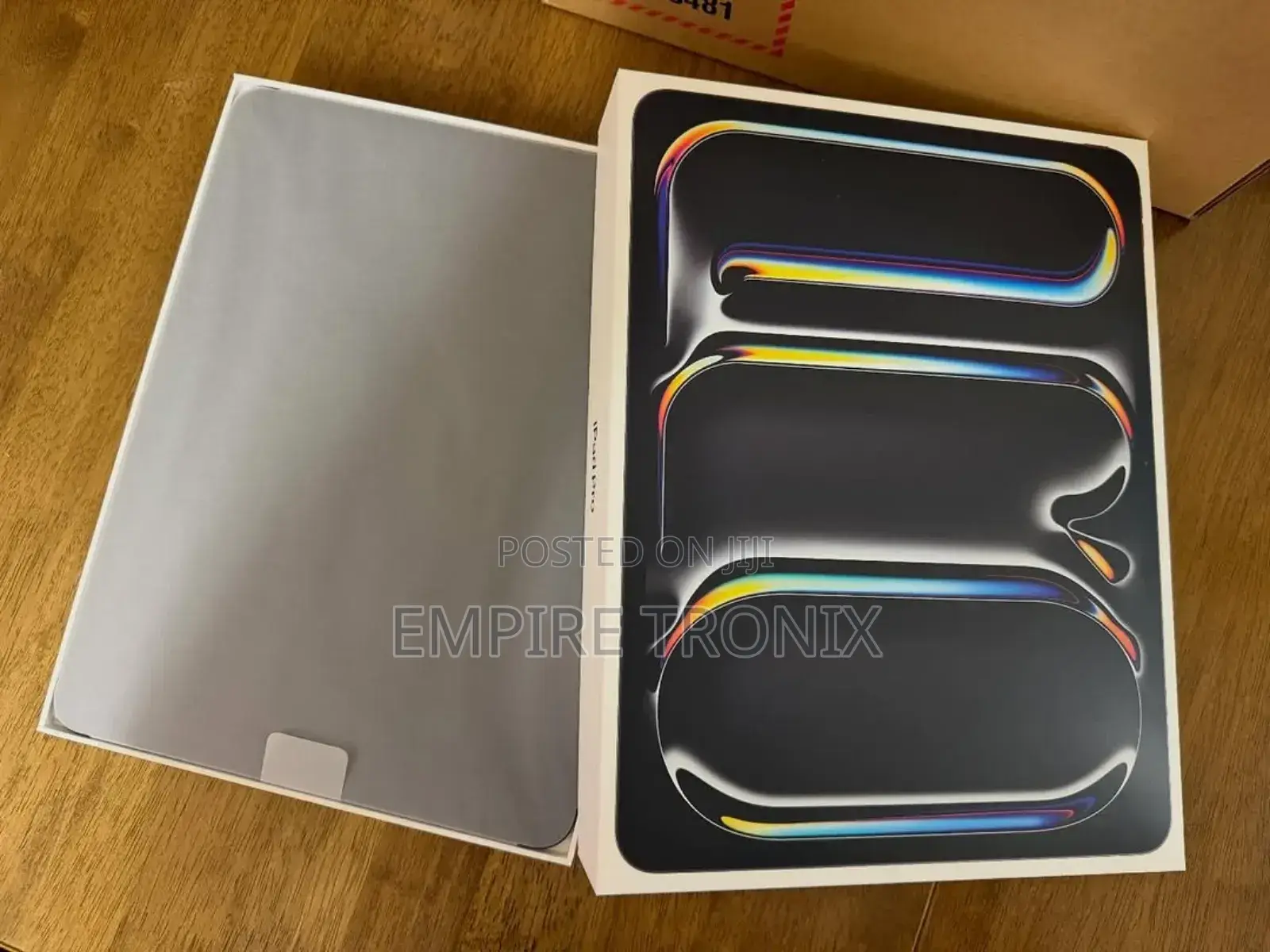 New Apple iPad Pro 13 (2025) 512 GB Black
