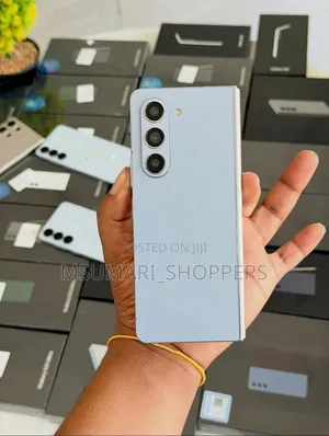 New Samsung Galaxy Z Fold 5 256 GB White