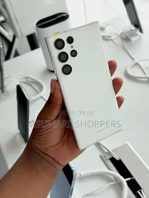 New Samsung Galaxy S22 Ultra 5G 128 GB White
