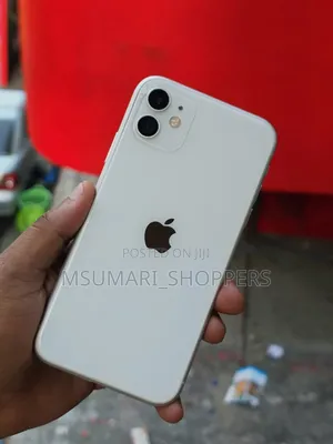 New Apple iPhone 11 128 GB White