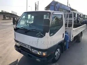 Mitsubishi Canter Crane 4d35 1994 White