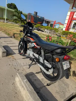 TVS 2025 Black