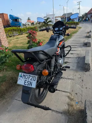 TVS 2025 Black