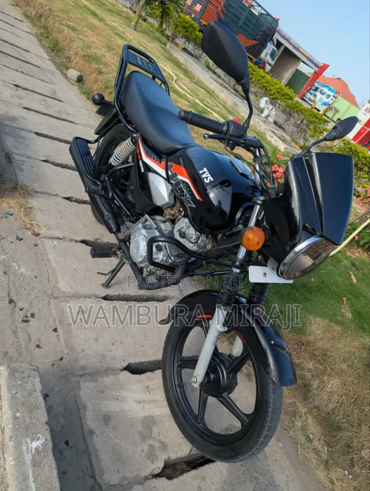 TVS 2025 Black