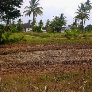 Plot Near Beach Dege Kigamboni