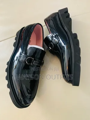 Men's Leather Shoes Very Very Royal and Rage