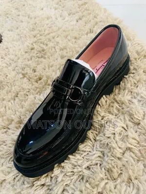 Men's Leather Shoes Very Very Royal and Rage