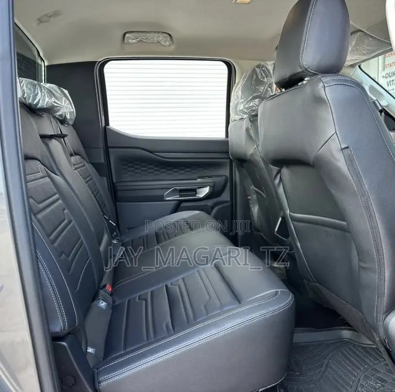 Ford Ranger Wildtrak 2024 Gray