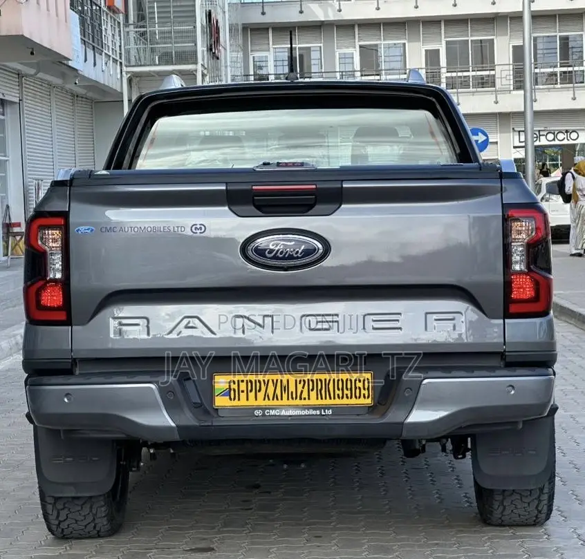 Ford Ranger Wildtrak 2024 Gray