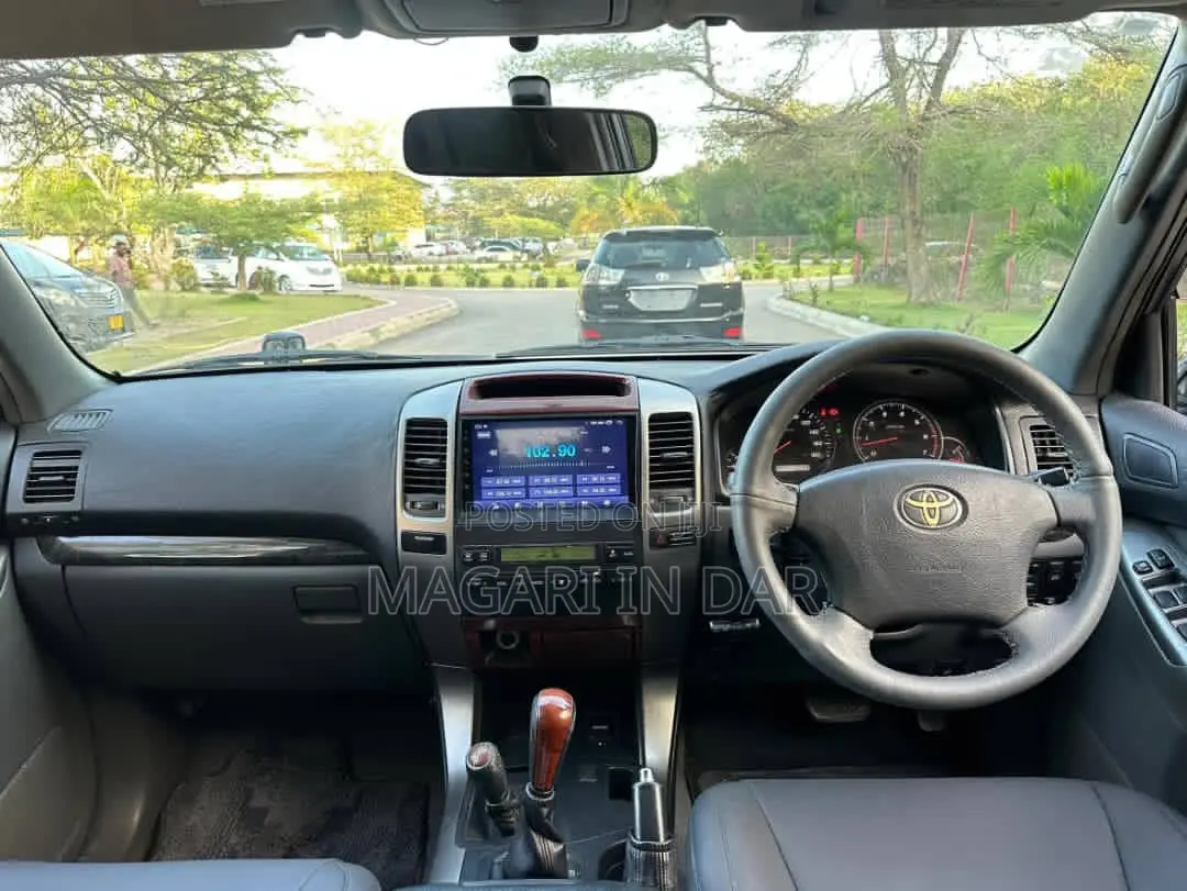 Toyota Land Cruiser Prado 2008 Black