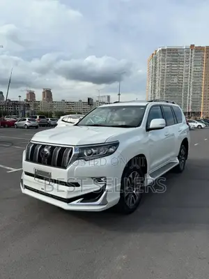 Toyota Land Cruiser Prado 4.0 Petrol TX 2019 White