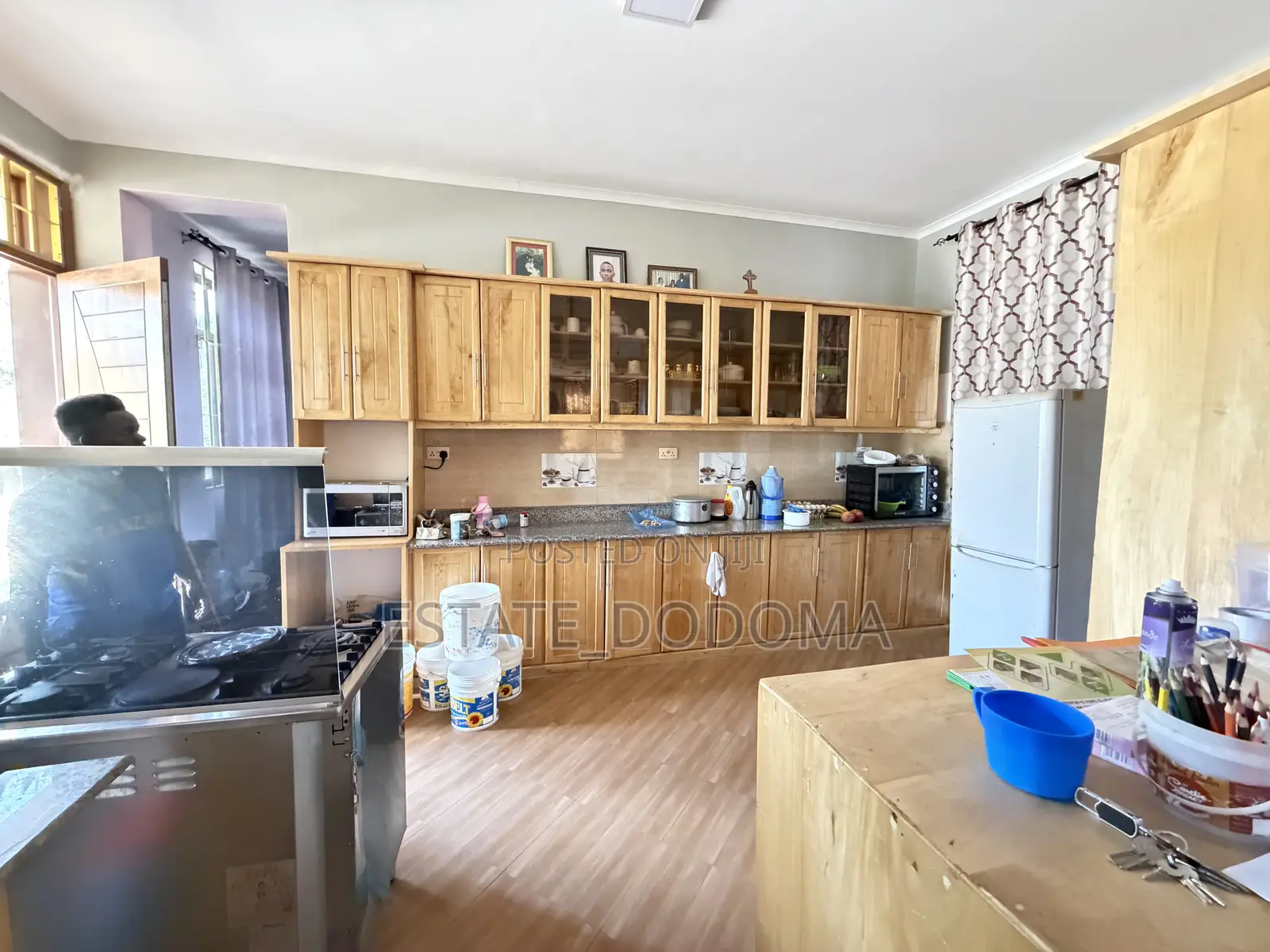 4bdrm Mansion in Tengeru Doluti, Arusha for sale