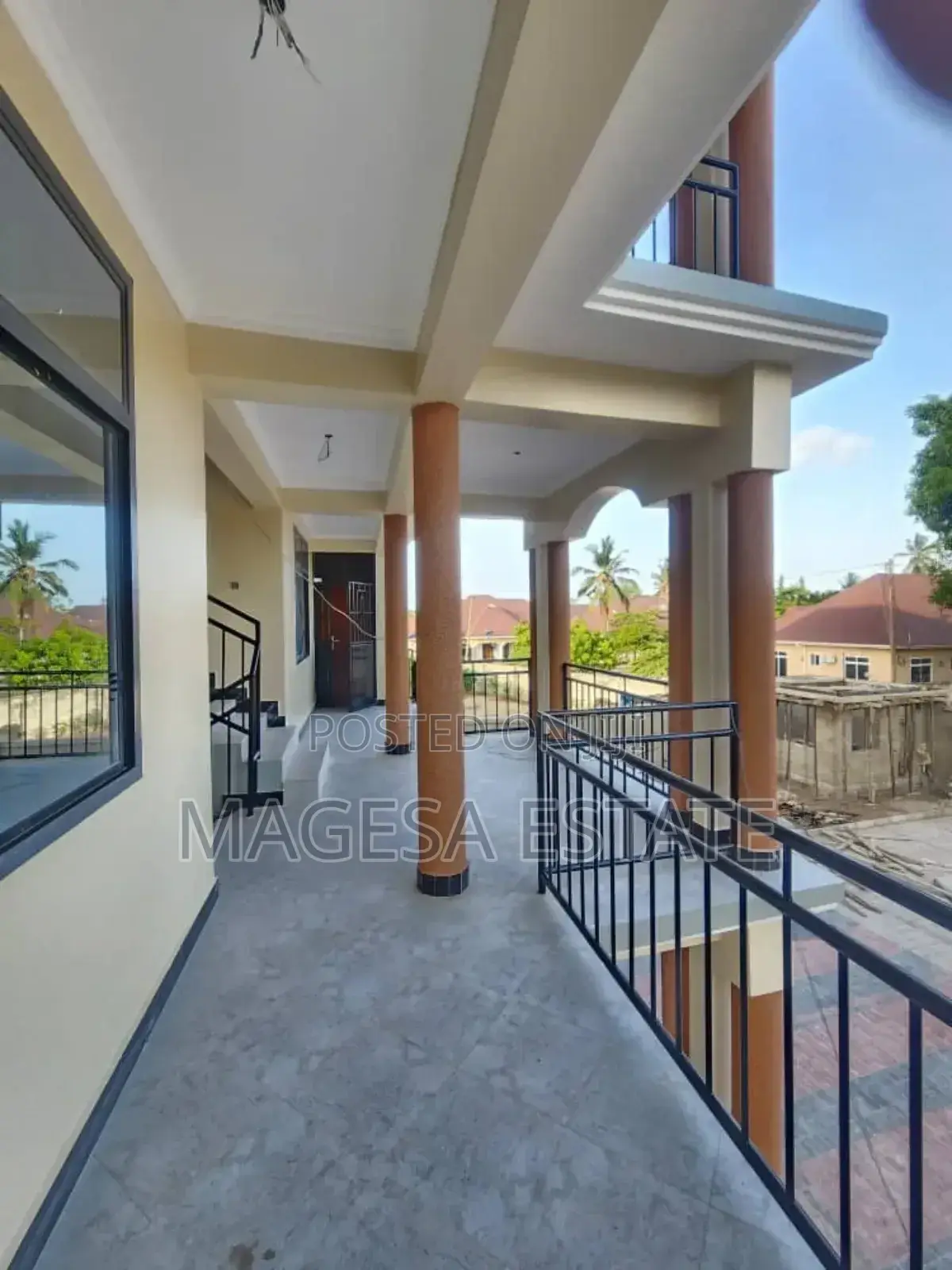 5bdrm House in Kigamboni Kibugumo for sale