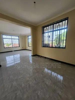 5bdrm House in Kigamboni Kibugumo for sale