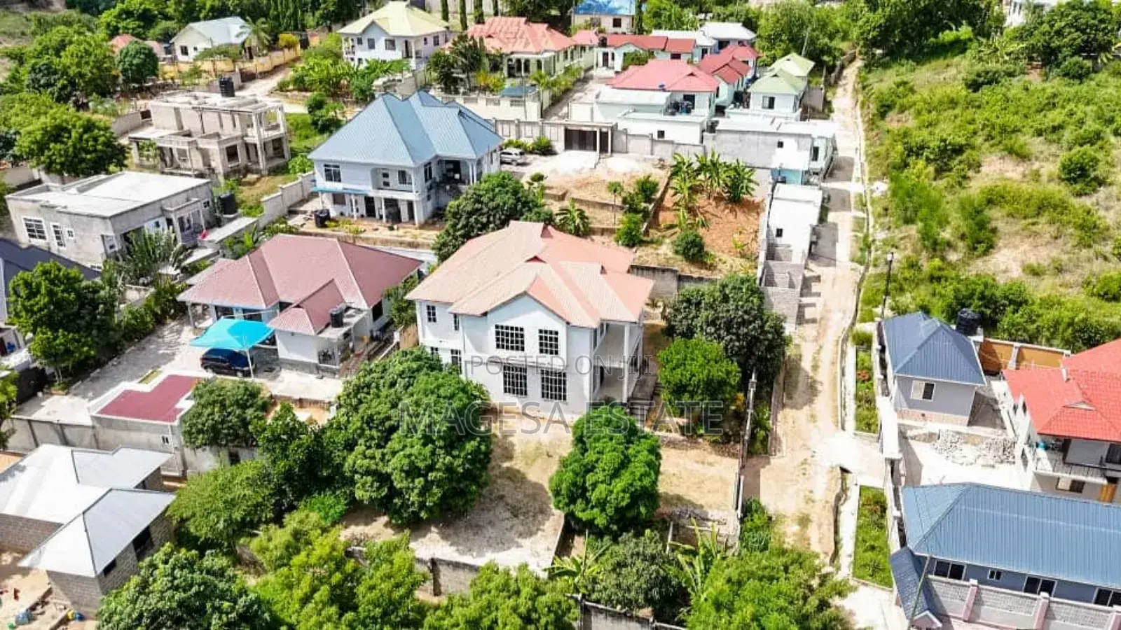 4bdrm House in Goba for sale